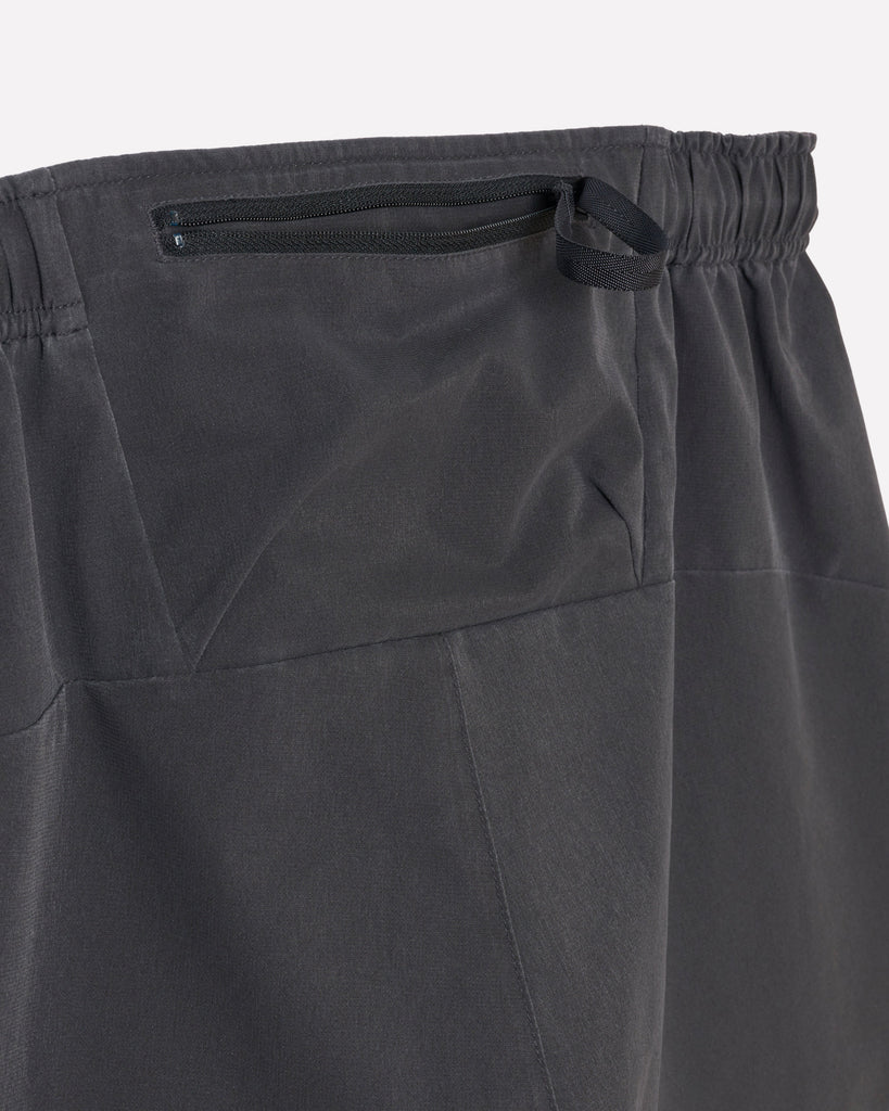 AIR VENT BUGGY SHORTS